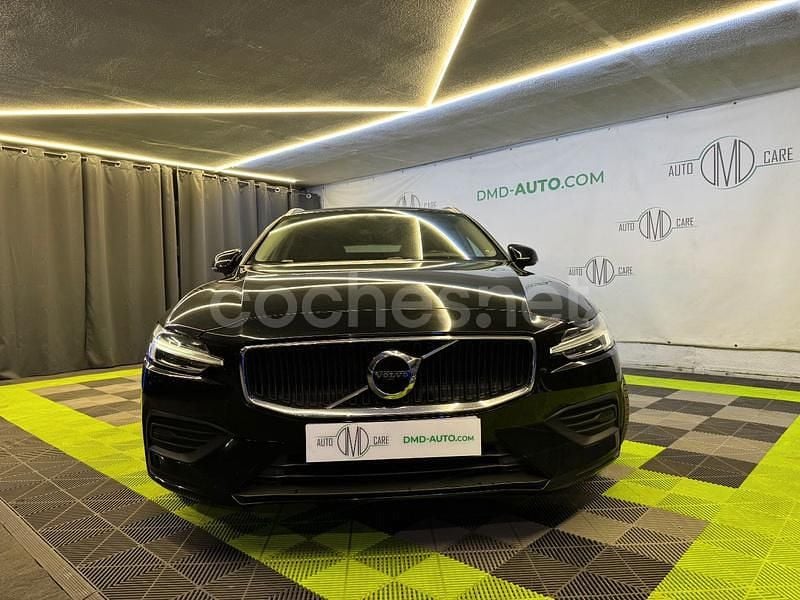 Usado Volvo V60 Business Edition 190 CV (139 kW) 2020 Negro Familiar
