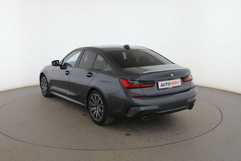 Usado BMW 318 M Sport 150 CV (110 kW) 2022 Gris Berlina