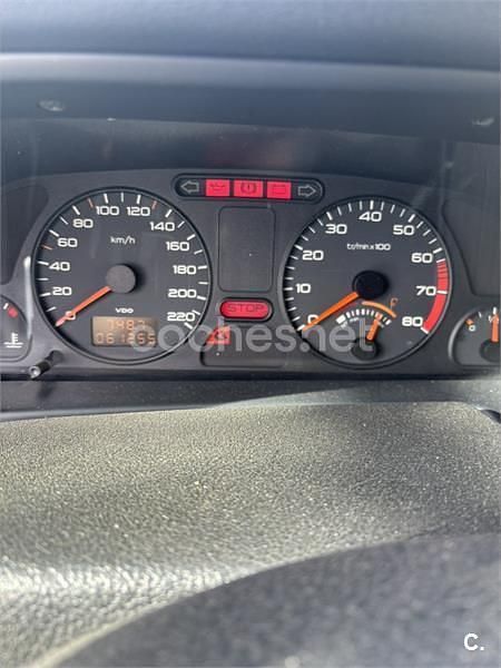 Usado Peugeot 306 112 CV (82 kW) 1997 Azul Berlina