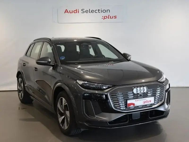 Gris/plata Usado 2024 Audi Q6 e-tron Performance SUV | 75.990 € - Imagen 1/4