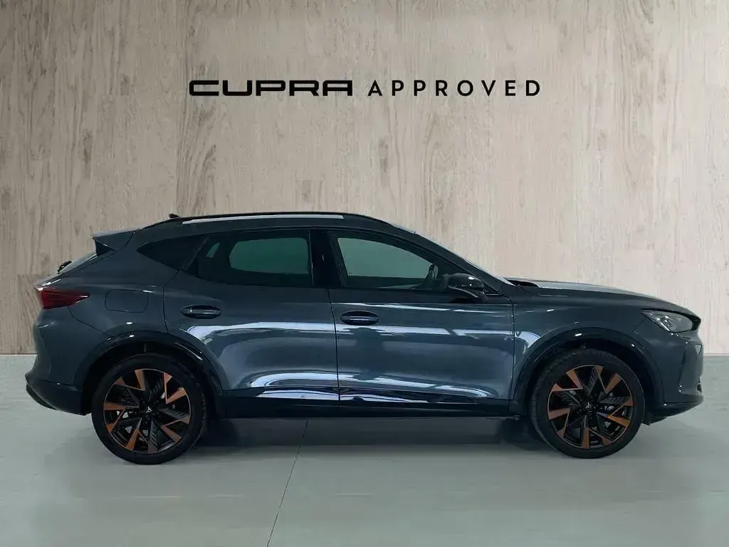 Usado Cupra Formentor 150 CV (110 kW) 2024 Gris SUV