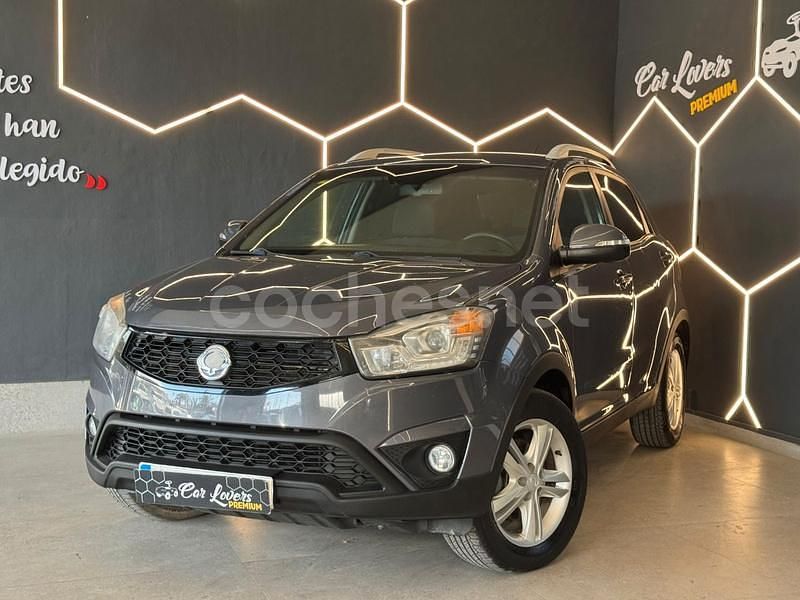 Usado Ssangyong (KGM) Korando 149 CV (109 kW) 2016 Azul SUV