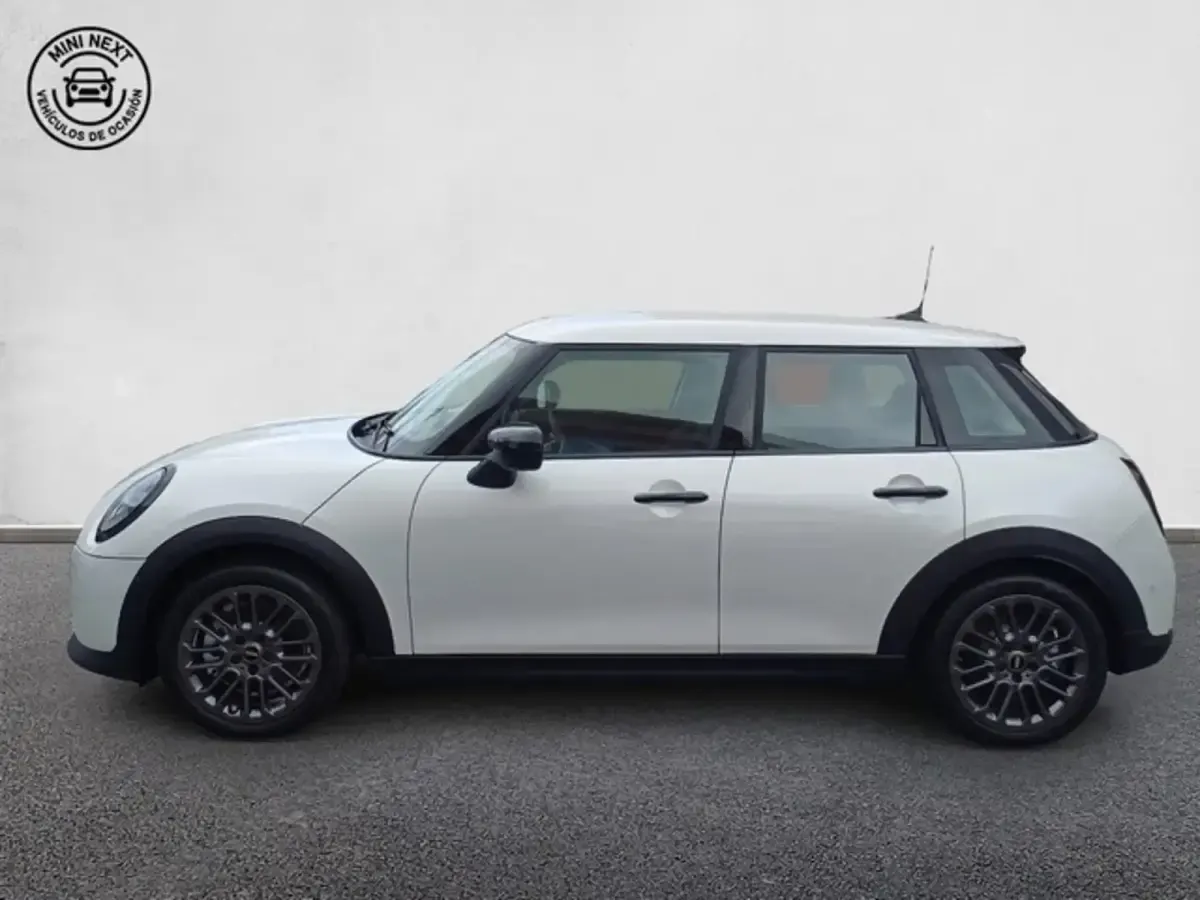 Usado Mini Cooper 156 CV (114 kW) 2025 Blanco Utilitario