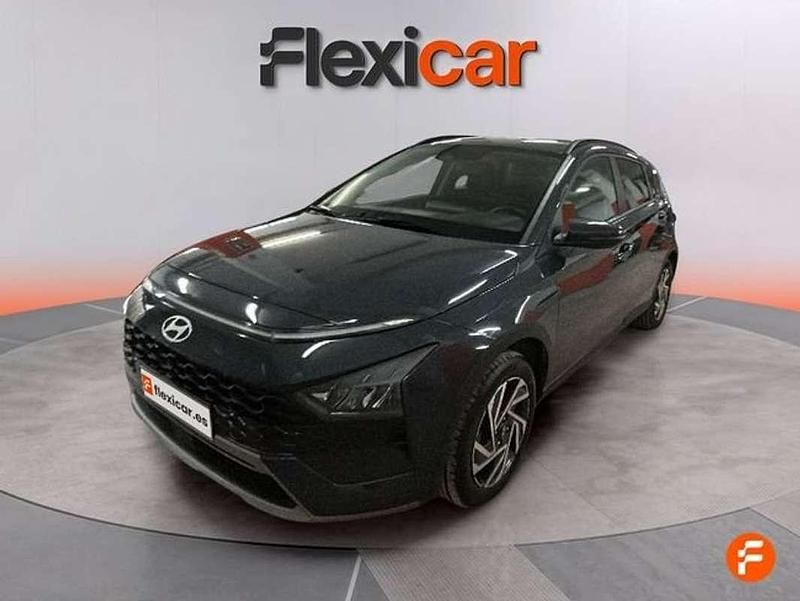 Usado Hyundai Bayon 80 CV (58 kW) 2024 Gris SUV