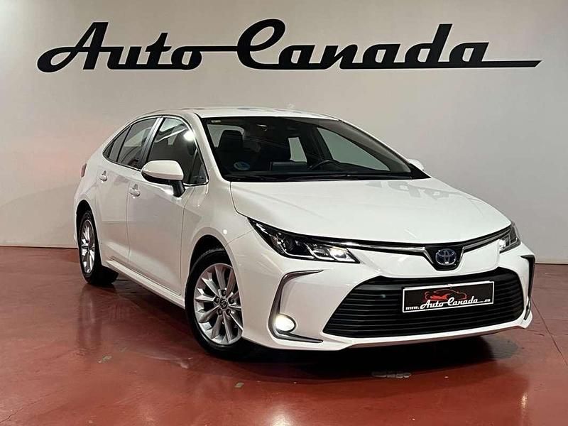 Usado Toyota Corolla Business Edition 122 CV (89 kW) 2022 Blanco Berlina