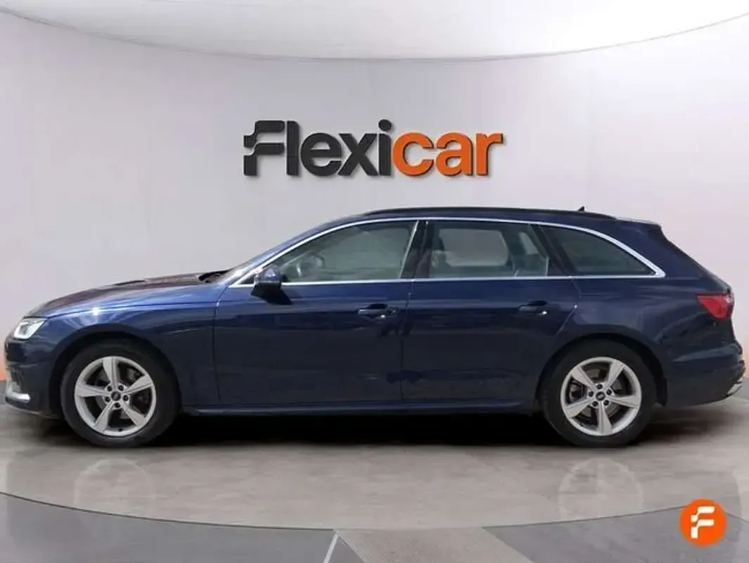 Usado Audi A4 Advanced Plus 163 CV (119 kW) 2021 Azul Familiar