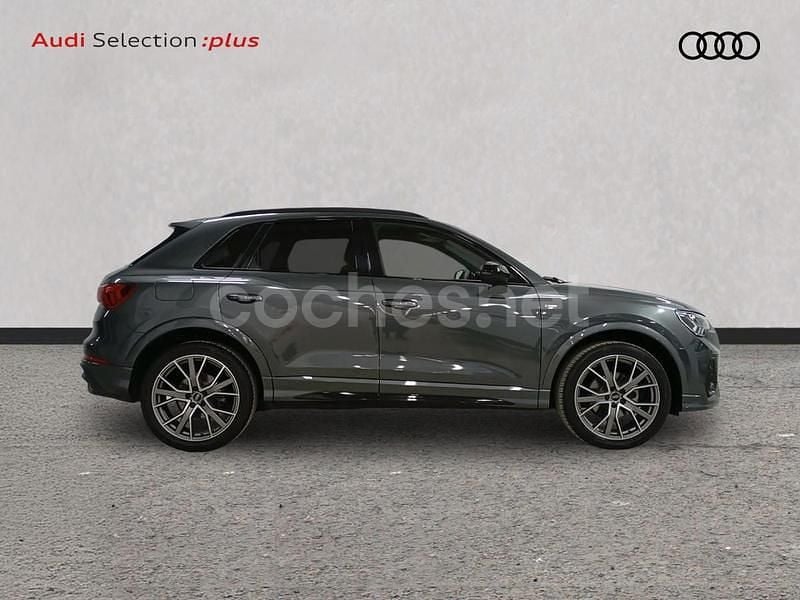 Usado Audi Q3 Ambiente 150 CV (110 kW) 2025 Gris / plata SUV