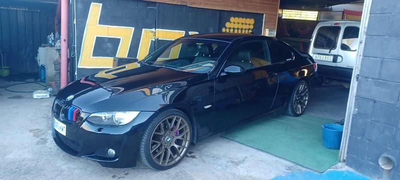 Negro Usado 2010 BMW 330 Coupe | 11.500 € (Super precio) - Imagen 1/4