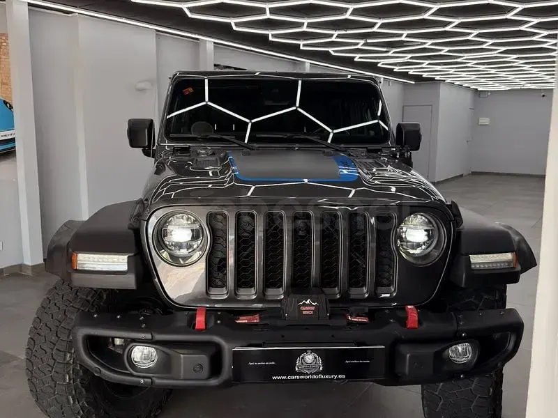 Usado Jeep Wrangler Rubicon 381 CV (280 kW) 2022 Gris / plata SUV