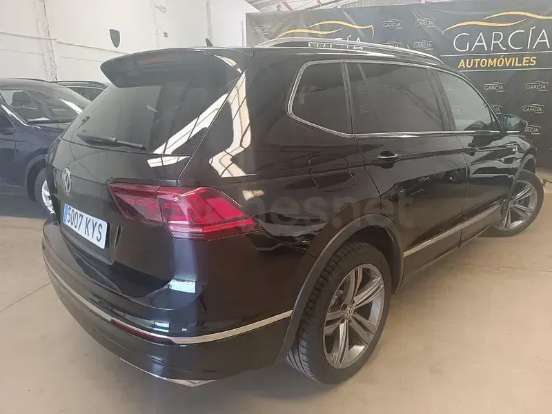 Usado VW Tiguan Allspace Sportline 190 CV (139 kW) 2019 Negro SUV