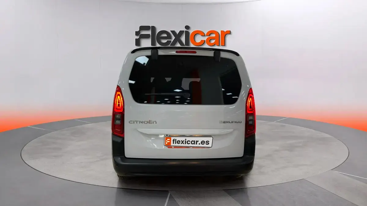 Usado Citroën Berlingo 131 CV (96 kW) 2024 Blanco Monovolumen