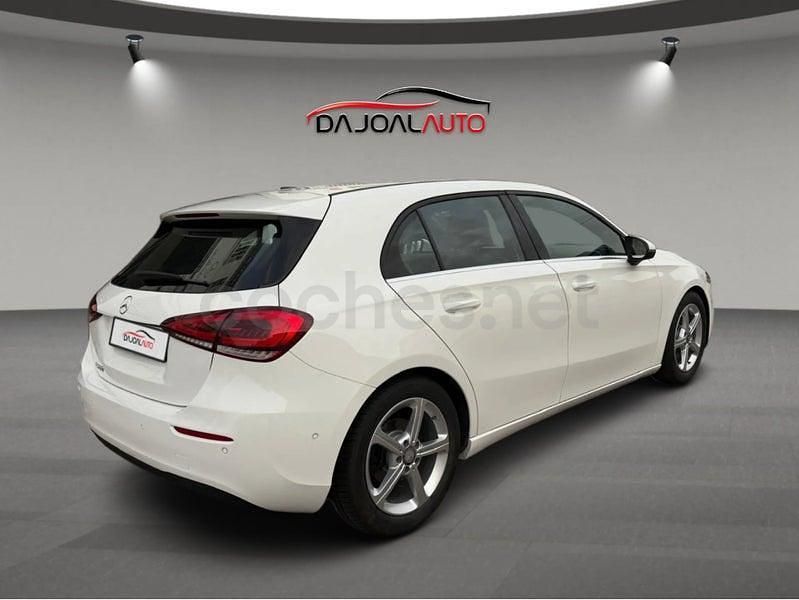 Usado Mercedes A200 163 CV (119 kW) 2018 Blanco Berlina