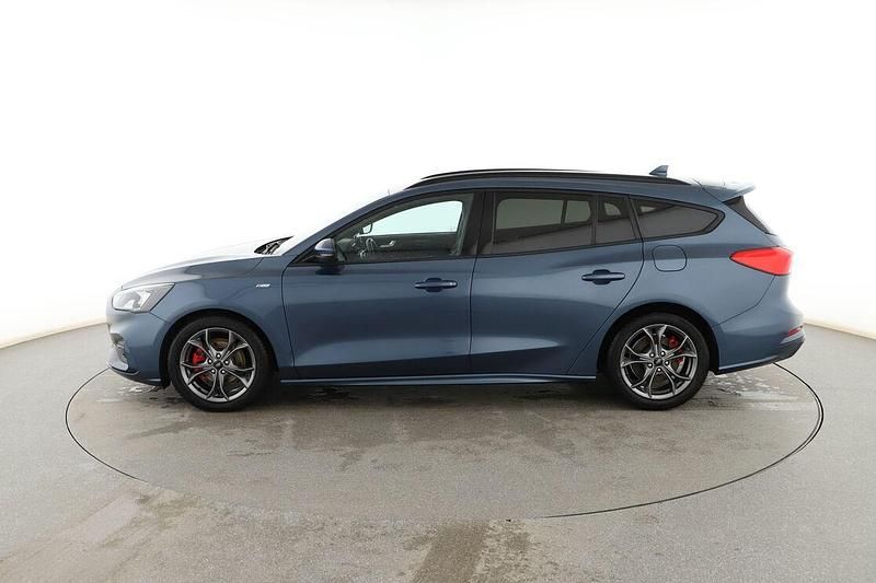 Usado Ford Focus ST-Line X 150 CV (110 kW) 2021 Azul Familiar