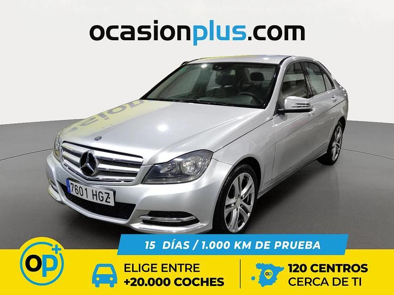 Usado Mercedes C200 136 CV (100 kW) 2011 Gris plata Berlina