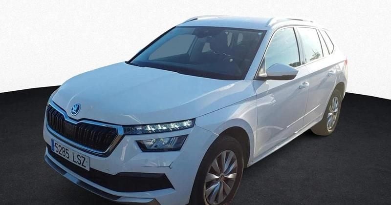 Usado Skoda Kamiq Ambition 110 CV (80 kW) 2021 SUV