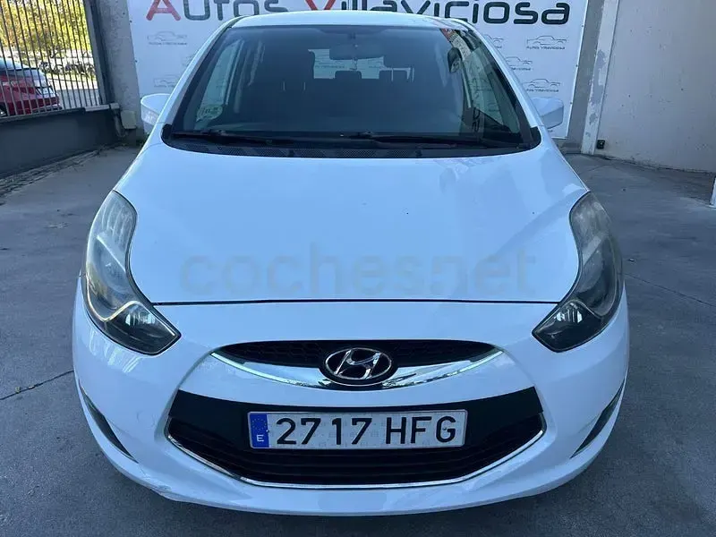 Usado Hyundai ix20 Classic 77 CV (56 kW) 2011 Blanco Utilitario