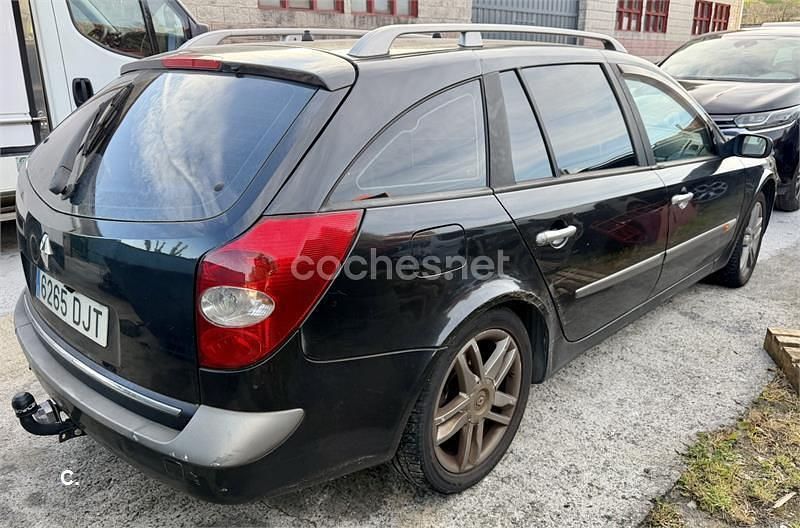 Usado Renault Laguna II Dynamique 120 CV (88 kW) 2005 Negro Familiar