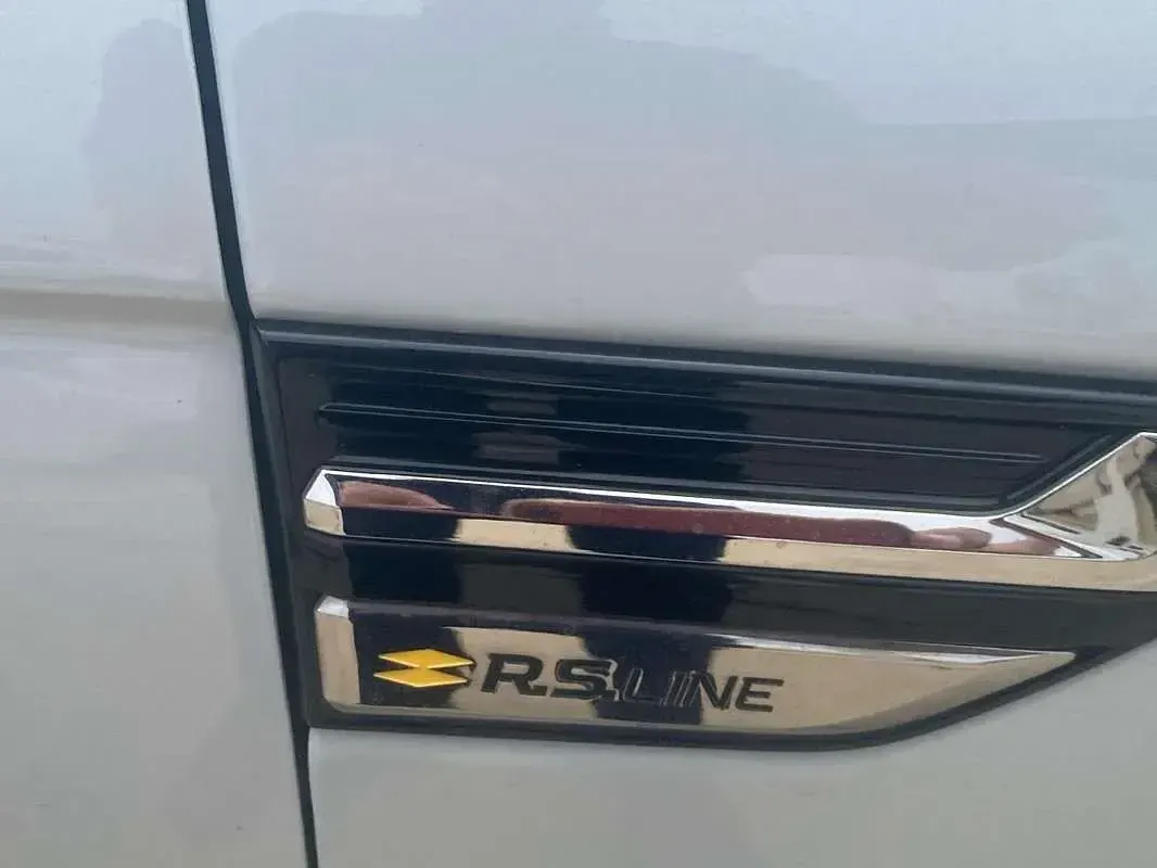 Usado Renault Arkana R.S. 143 CV (105 kW) 2022 Blanco SUV
