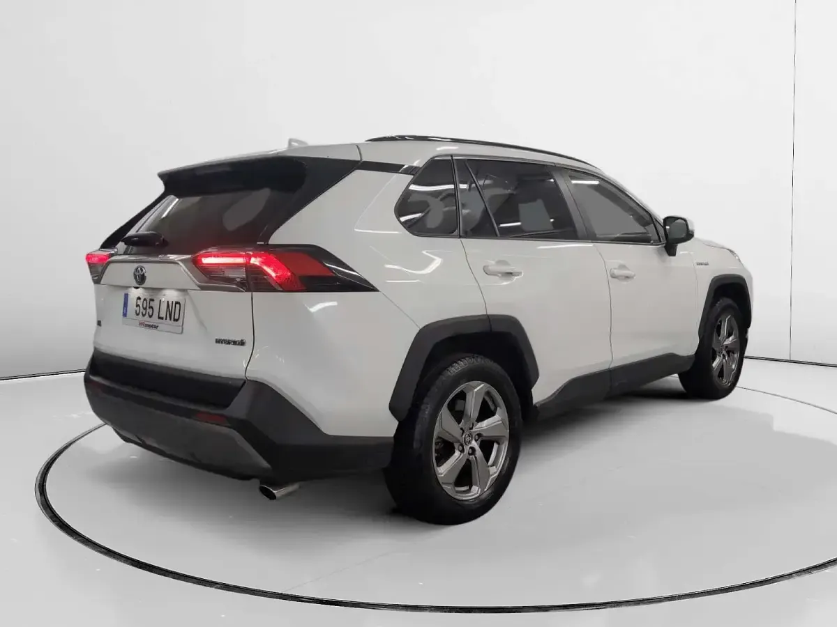Usado Toyota RAV4 Hybrid 218 CV (160 kW) 2021 SUV