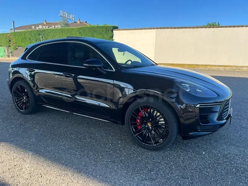 Usado Porsche Macan Turbo 440 CV (323 kW) 2021 Negro SUV