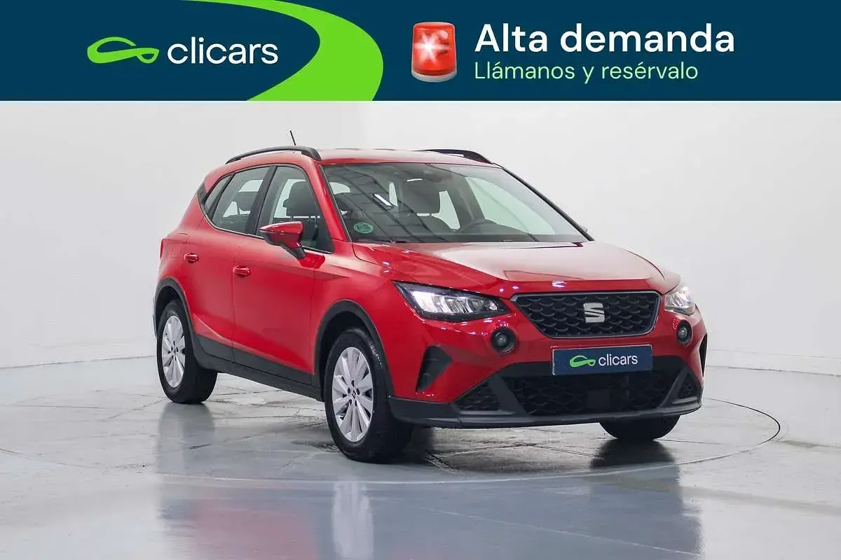 Usado Seat Arona Reference 95 CV (69 kW) 2022 Rojo SUV