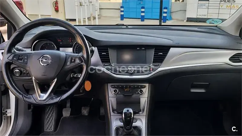 Usado Opel Astra Business 110 CV (80 kW) 2017 Blanco Berlina