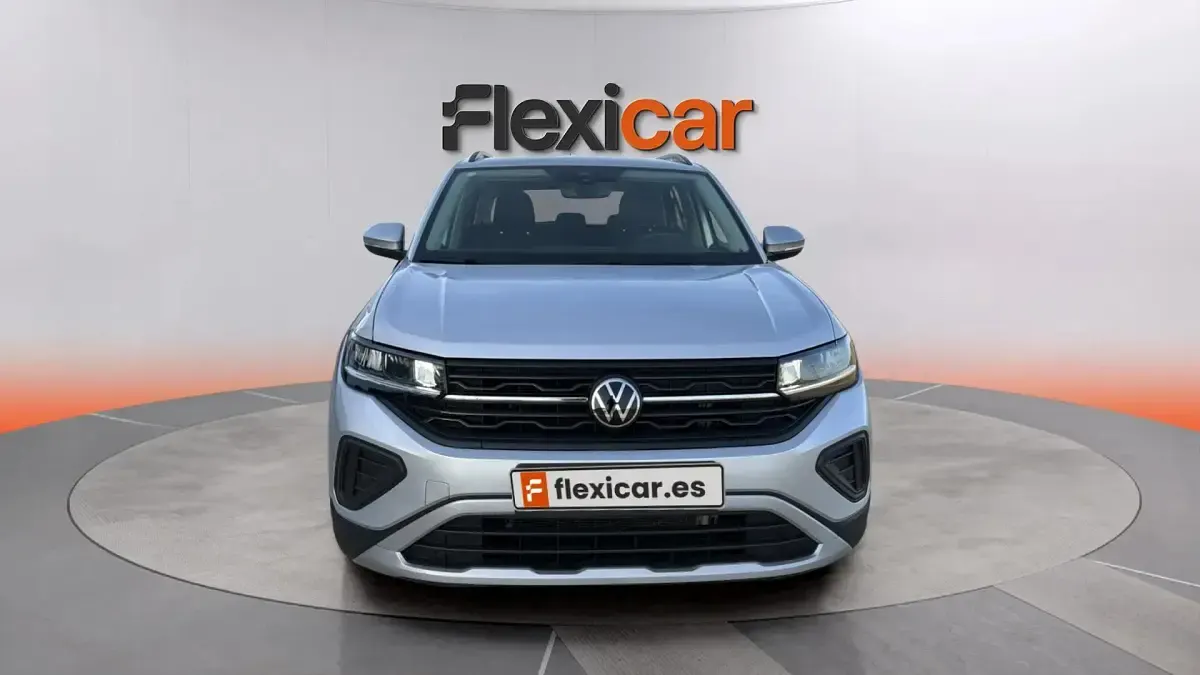 Usado VW T-Cross 95 CV (69 kW) 2024 Gris SUV