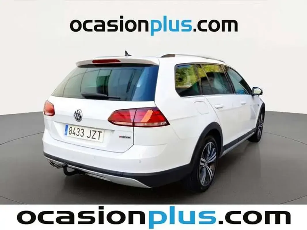 Usado VW Golf VII 184 CV (135 kW) 2017 Plateado SUV