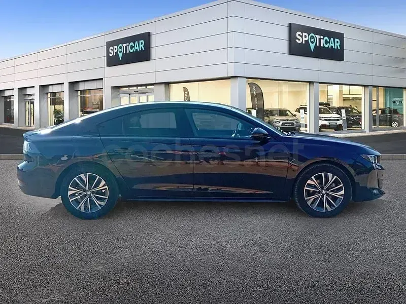 Usado Peugeot 508 Allure 130 CV (95 kW) 2023 Azul Berlina