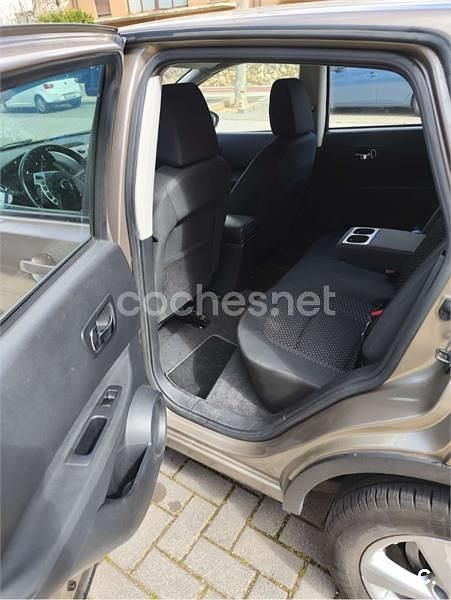 Begagnad Nissan Qashqai Tekna 140 HK (102 kW) 2009 Brun SUV