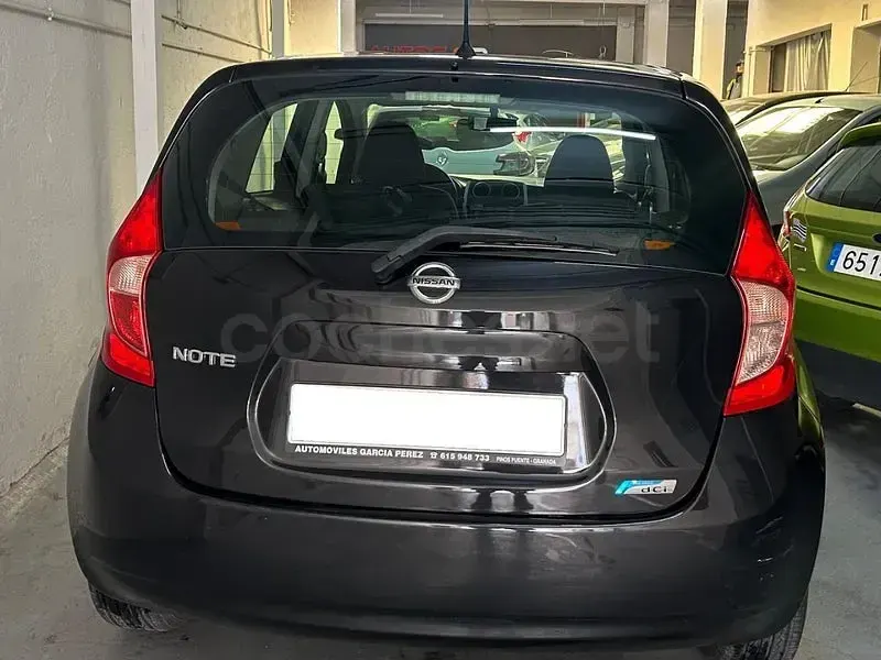 Usado Nissan Note Acenta 90 CV (66 kW) 2014 Negro Utilitario