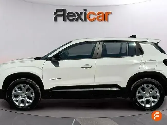 Usado Jeep Avenger 100 CV (73 kW) 2023 Blanco SUV