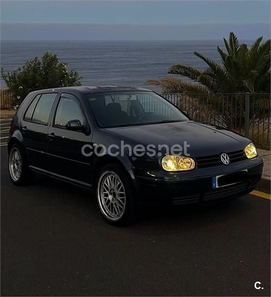 Negro Usado 2001 VW Golf IV Highline Berlina | 1700 € (Super precio) - Imagen 1/4