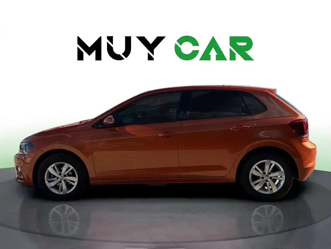 Usado VW Polo Advance 95 CV (69 kW) 2018 Naranja Utilitario