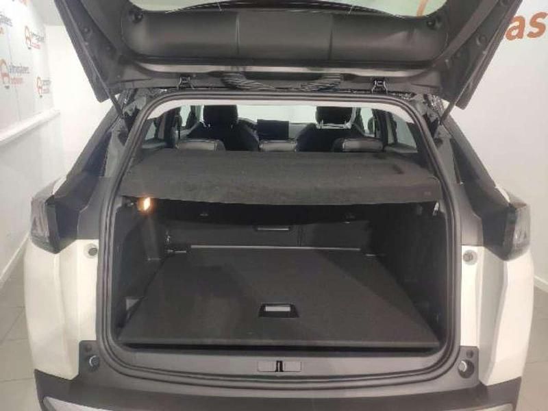 Usado Peugeot 3008 Allure 131 CV (96 kW) 2022 Blanco SUV