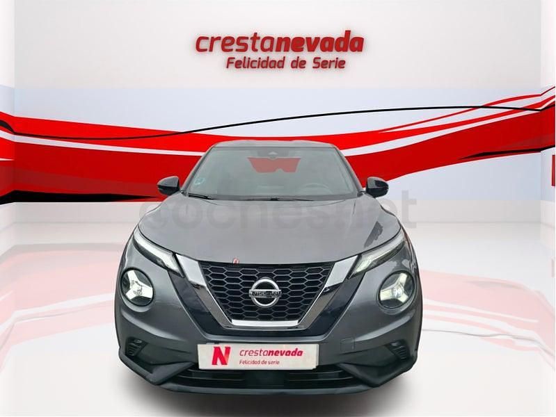 Usado Nissan Juke N-Connecta 114 CV (83 kW) 2022 Gris / plata SUV