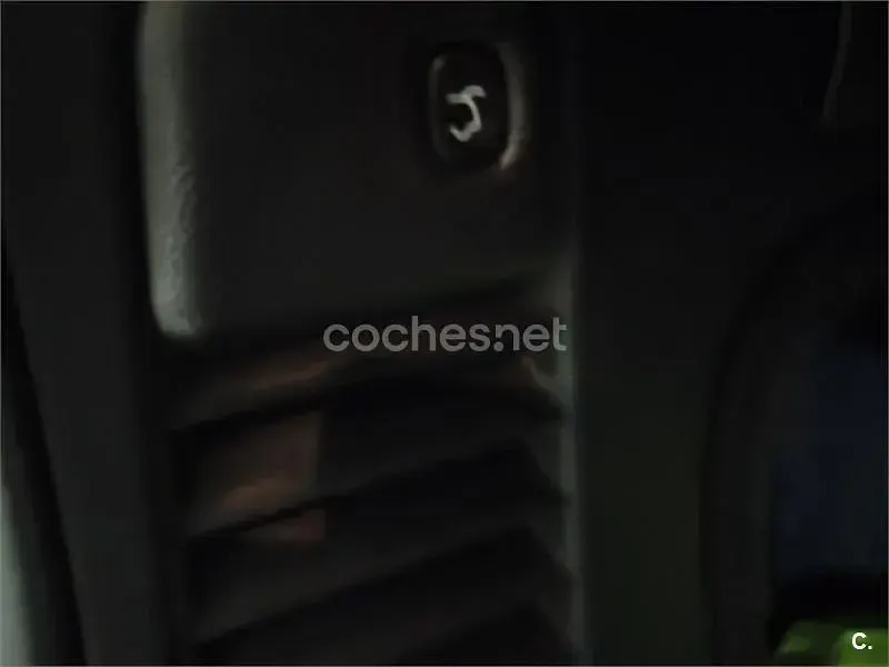Usado Jeep Grand Cherokee Overland 250 CV (183 kW) 2013 Negro SUV