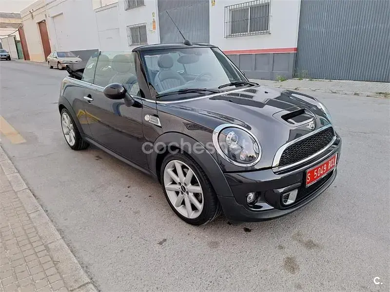 Usado Mini Cooper S Cabriolet 184 CV (135 kW) 2015 Marrón Descapotable