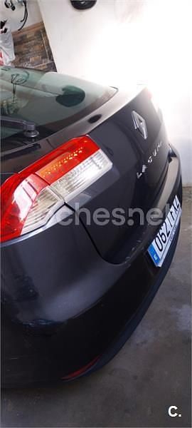 Usado Renault Laguna III Dynamique 150 CV (110 kW) 2007 Negro Berlina