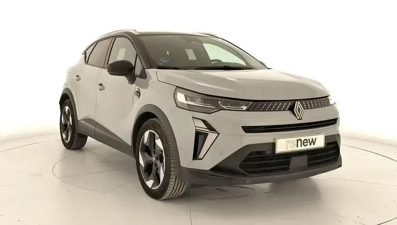 Usado Renault Captur Techno 100 CV (73 kW) 2026 Gris SUV