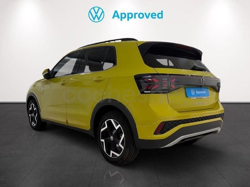 Usado VW T-Cross R-line 116 CV (85 kW) 2025 Amarillo SUV