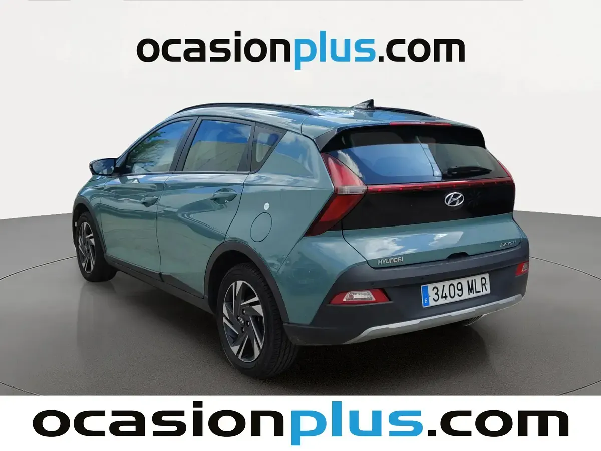 Usado Hyundai Bayon 84 CV (61 kW) 2023 Verde SUV