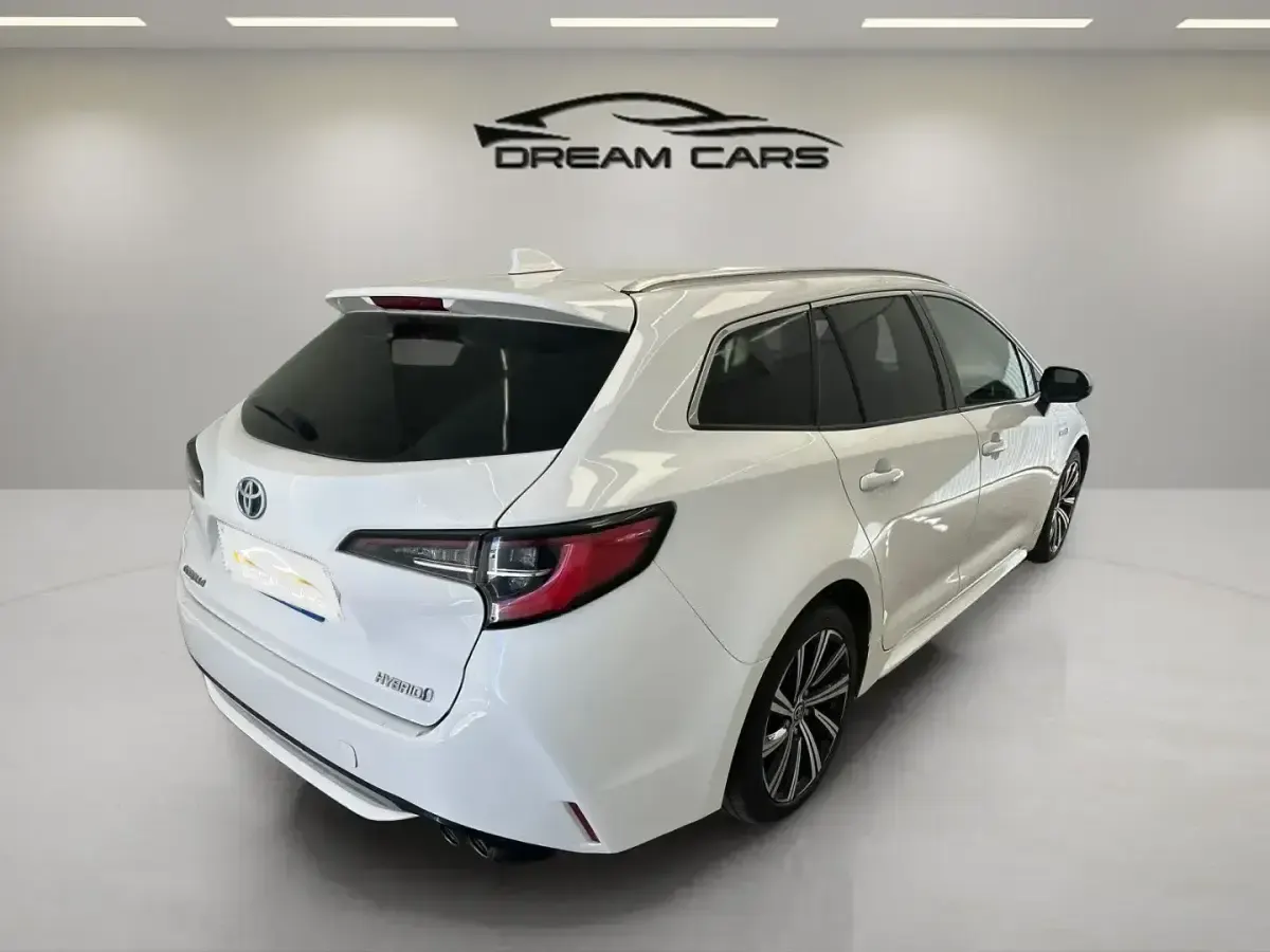 Usado Toyota Corolla Style 180 CV (132 kW) 2022 Blanco Familiar