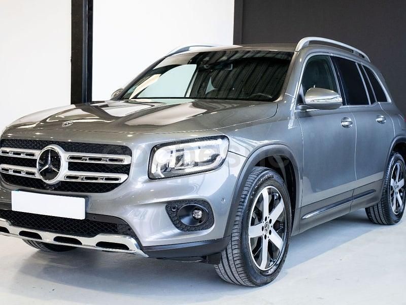 Usado Mercedes GLB200 150 CV (110 kW) 2021 Gris / plata SUV