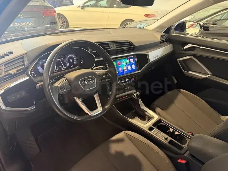 Usado Audi Q3 Ambiente 150 CV (110 kW) 2021 Azul SUV