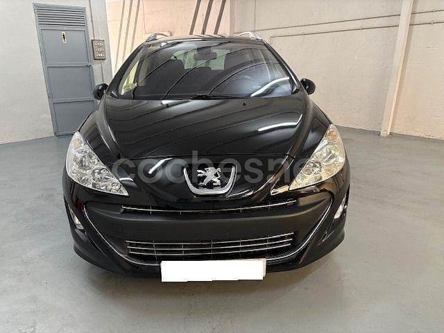 Usado Peugeot 308 SW Sportium 110 CV (80 kW) 2010 Negro Familiar