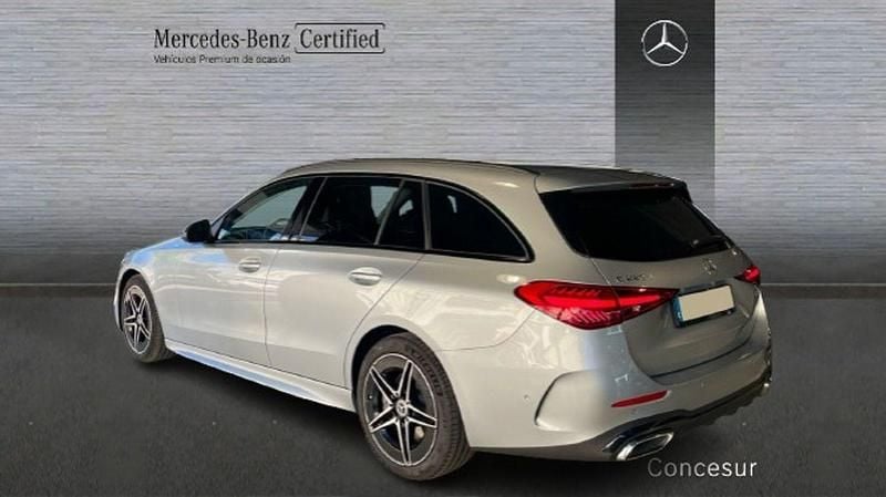 Usado Mercedes C220 199 CV (146 kW) 2025 Plata Familiar