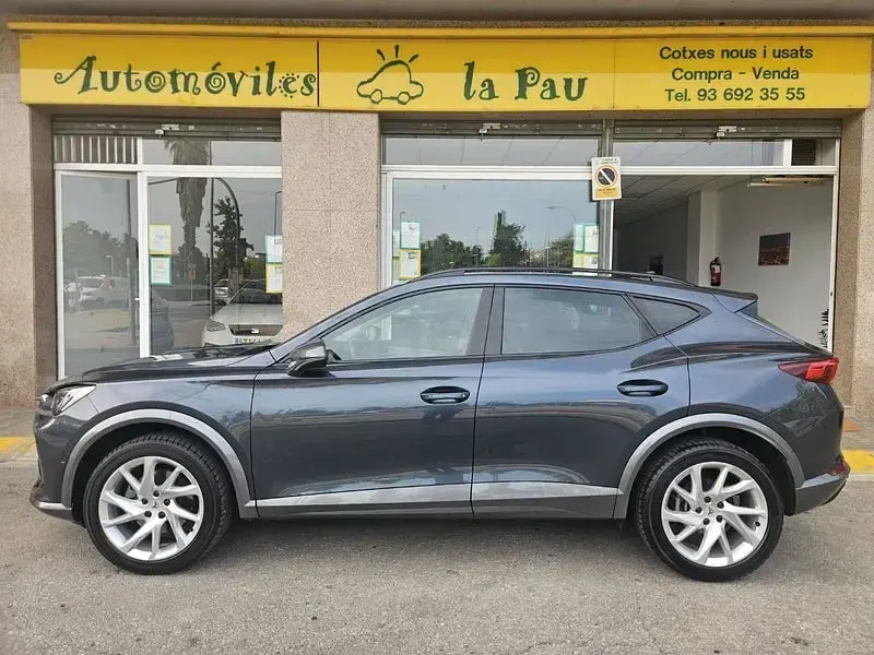 Usado Cupra Formentor 150 CV (110 kW) 2022 Gris / plata SUV