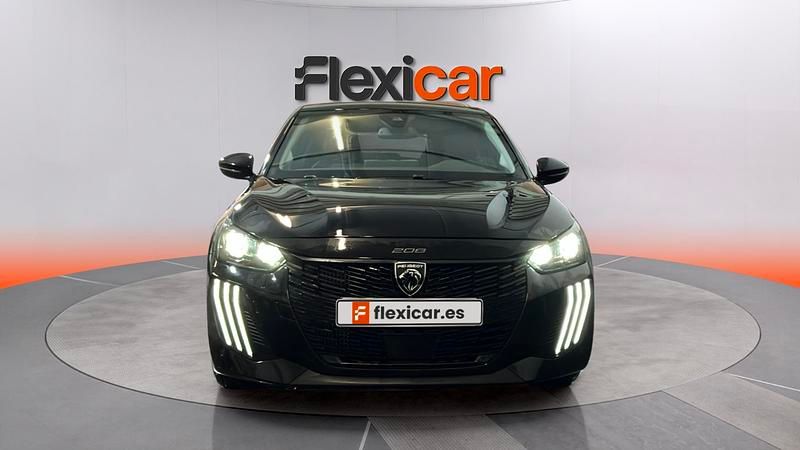 Usado Peugeot 208 Allure 101 CV (74 kW) 2025 Negro Utilitario