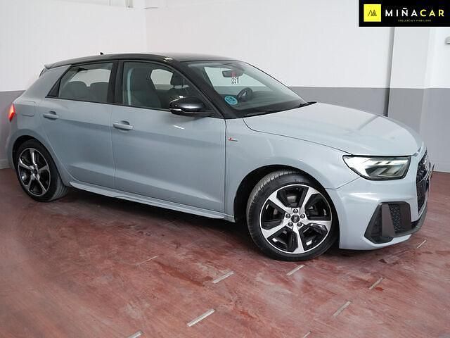 Usado Audi A1 110 CV (80 kW) 2023 Gris SUV